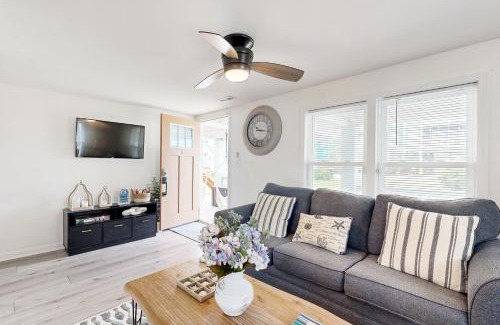 Garden City Casa | The Cheeky Crab - Whole House