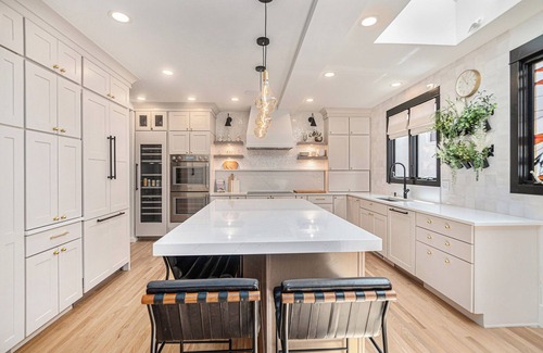 Cherry Creek Casa | The Cherry Creek Chateau: 2 block walk
