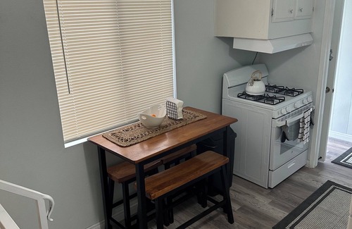 La Habra Apartamento | The Chestnut Suite- Your Perfect Base for Exploring Southern California