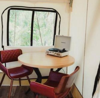 Cadiz Otro | The Chetopa, Luxury Safari Tent
