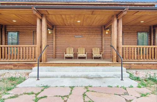 Allenspark Cabina | The Cheyenne Cabin – #1 at Pathways Ranch