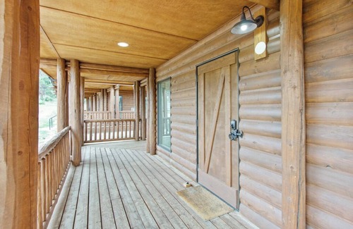 Allenspark Cabina | The Cheyenne Cabin – #1 at Pathways Ranch