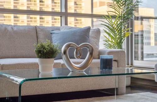 Beltline Apartamento | The Chic Downtown Residence | Luxe + Free Parking