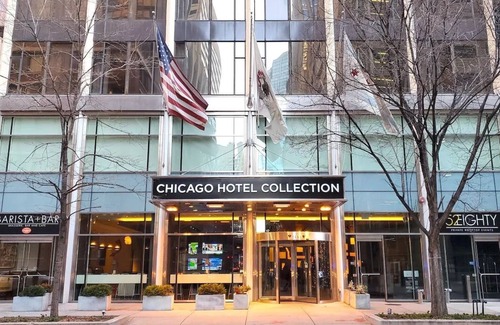 Streeterville Casa | The Chicago Hotel Collection Magnificent Mile Sleek Standard Double Queen