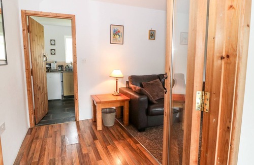 Skibbereen Cabaña | THE CHOCOLATE BOX, family friendly in Ballydehob, County Cork