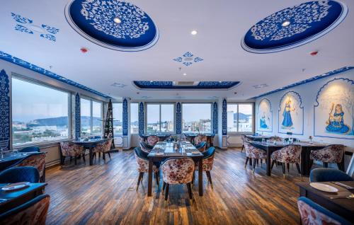 Mali Colony Hotel | The Chronicles - Near the Lake Pichola Udaipur