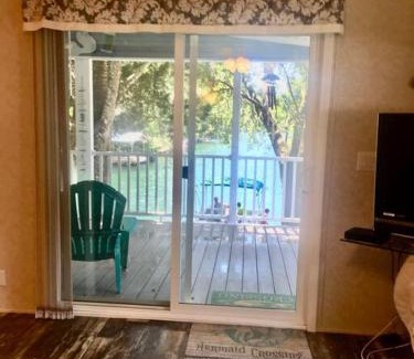 Weeki Wachee Gardens Casa | The Chuby Mermaid - Weeki Wachee River Access Waterfront with Paddlecraft
