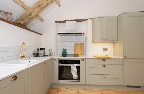 Crediton Cabaña | The Cider Barn is a beautiful, three-bedroom, rural retreat.