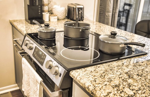 East Walnut HIlls Casa | The Cincy Hideaway, <5min to Downtown