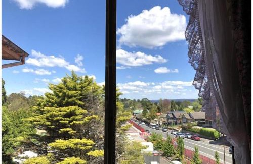 Katoomba Hotel | The Clarendon Motel Katoomba
