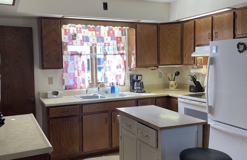 Clarks Grove Casa | The Clarks Grove Cooperative
