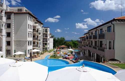 Obzor Complejo | The Cliff Beach Apartments