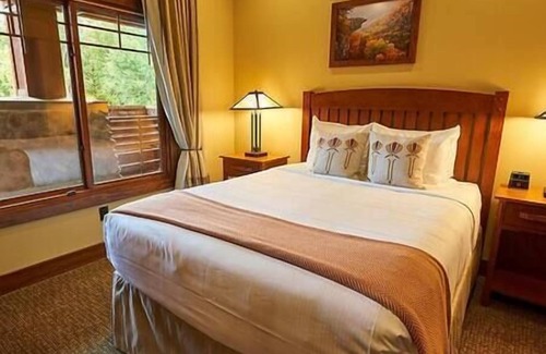 Ridgedale Hotel | THE CLIFFS AT LONG CREEK 2 BEDROOM, RIDGEDALE, MO