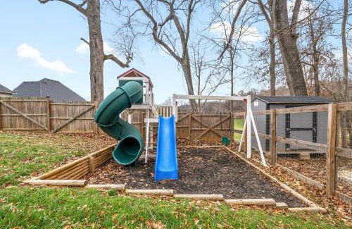 Clarksville Casa | The Clubhouse 2296 Colston Dr