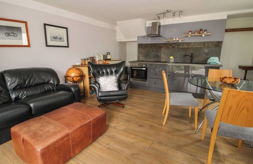 Newcastle-Under-Lyme Cabaña | The Coach House