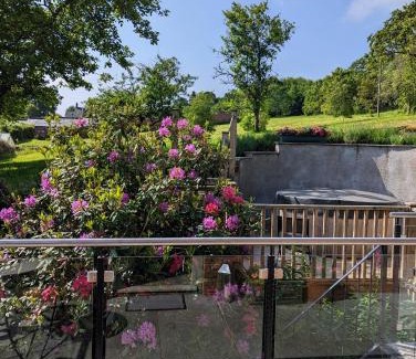 Llandenny Apartamento | The Coach House Apartment at Cefn Tilla Court, Usk