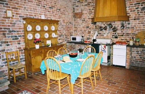 Llanfyllin Casa | The Coach House at Bryngwyn Hall