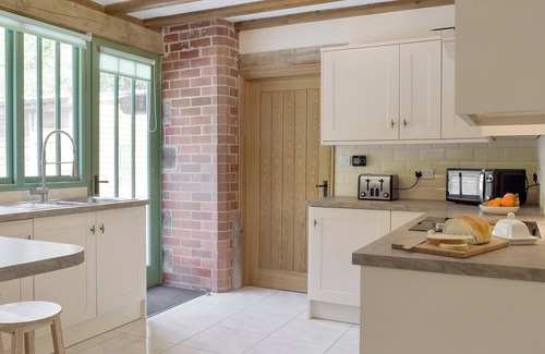 Derwydd Cabaña | Alojamiento de 1 habitación en Derwydd, cerca de Llandeilo
