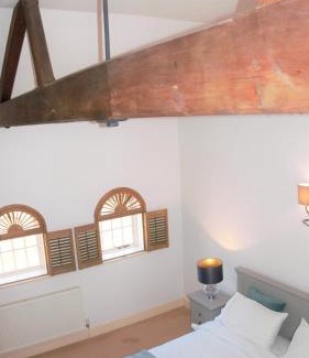 Cranbrook Casa | The Coach House
