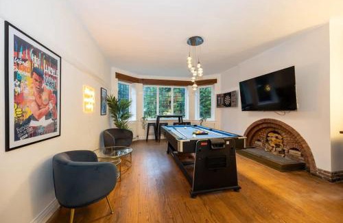 Trafford Casa | The Coach House - Grade 2 Listed