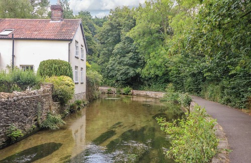 Godmanstone Cabaña | The Coach House - Trinity Lodge