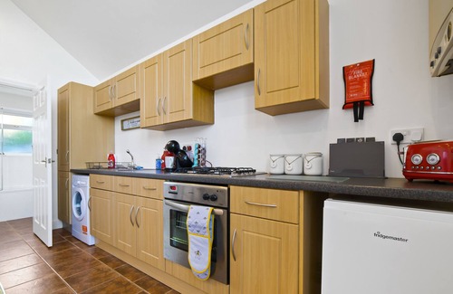 Whitchurch Casa | The Coach House Whitchurch Village