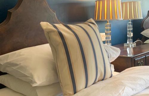 Selsey Cama Y Desayuno | The Coast Yard B & B and Garden Chalets