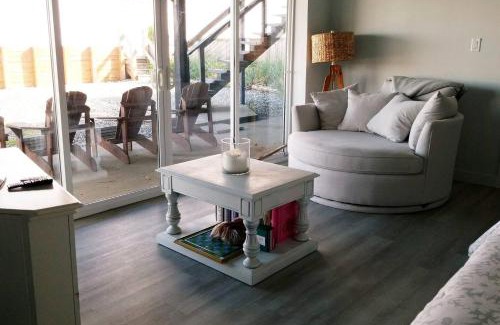 Point Roberts Casa | The Coastal Cottage