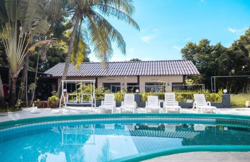 Nanai Road Hotel | The coconut nanai resort