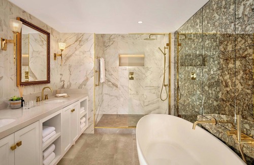 City Centre Dublin Hotel | The College Green Hotel Dublin, Autograph Collection