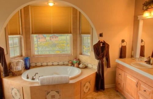 Ocean Shores Casa | The Collins Inn and Seaside Cottages - Adults Only