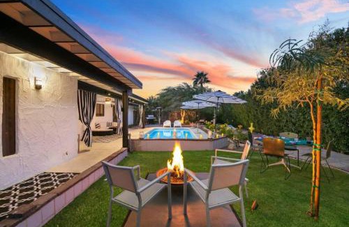 Desert Park Estates Casa | The Colony Enclave - Number 1 Hideaway in Palm Springs