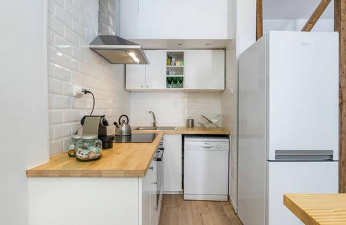 Mouraria Casa | The Color Hostel