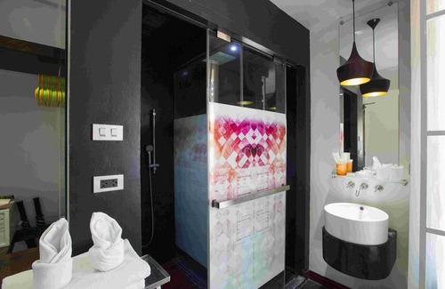 Kata Hotel | The Color Kata