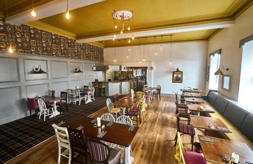 Grange-over-Sands Hotel | The Commodore Inn