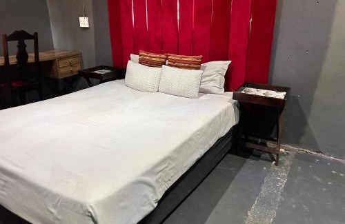 Phalaborwa Apartamento | The Compact Guest house and Budget Rooms