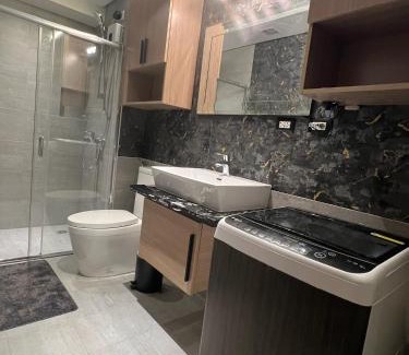 Greenhills Apartamento | The Connor at Greenhills