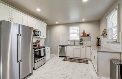 Mount Joy Casa | The Conservatory-20 min to Lanc!