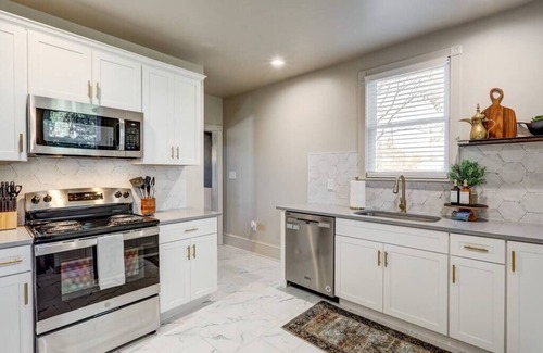 Mount Joy Casa | The Conservatory-20 min to Lanc!