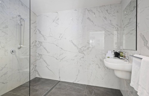 Pokolbin Hotel | The Convent Hunter Valley Hotel