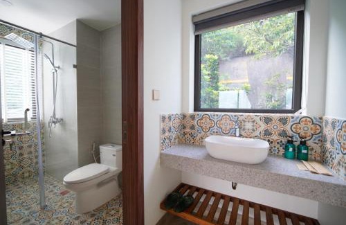 Tan Hiep Casa | The Coral Homestay & Pub