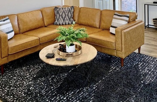 Cordova Casa | The Corner at Wolfchase - Boho Modern 4 BR w/ Garage and Huge Backyard
