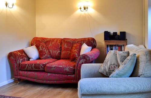 Stroud Casa | The Cot
