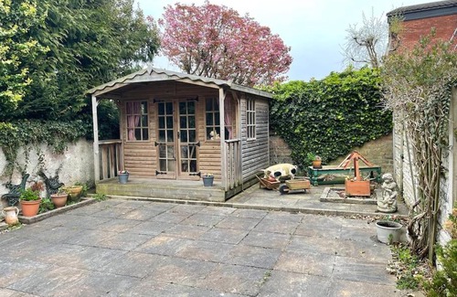Southport Casa | The Cottage, a perfect getaway!
