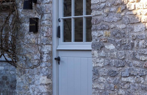 Hinton Blewett Cabaña | The Cottage, a traditional yet contemporary base to explore Somerset