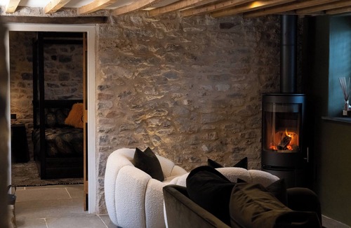 Hinton Blewett Cabaña | The Cottage, a traditional yet contemporary base to explore Somerset