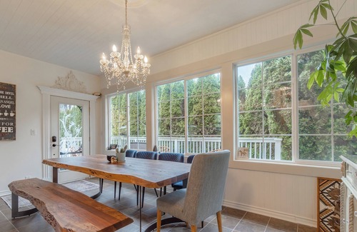 Chemainus Cama Y Desayuno | The Cottage and Castle