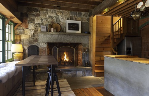 Layton Casa | The Cottage at Bluestone Falls (a 90 minutos de la ciudad de Nueva York)