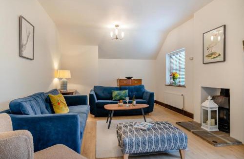 Nether Stowey Casa | The Cottage at Castle of Comfort