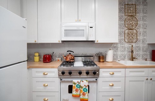 Encanto Apartamento | The Cottage at Idylwilde Historic Park